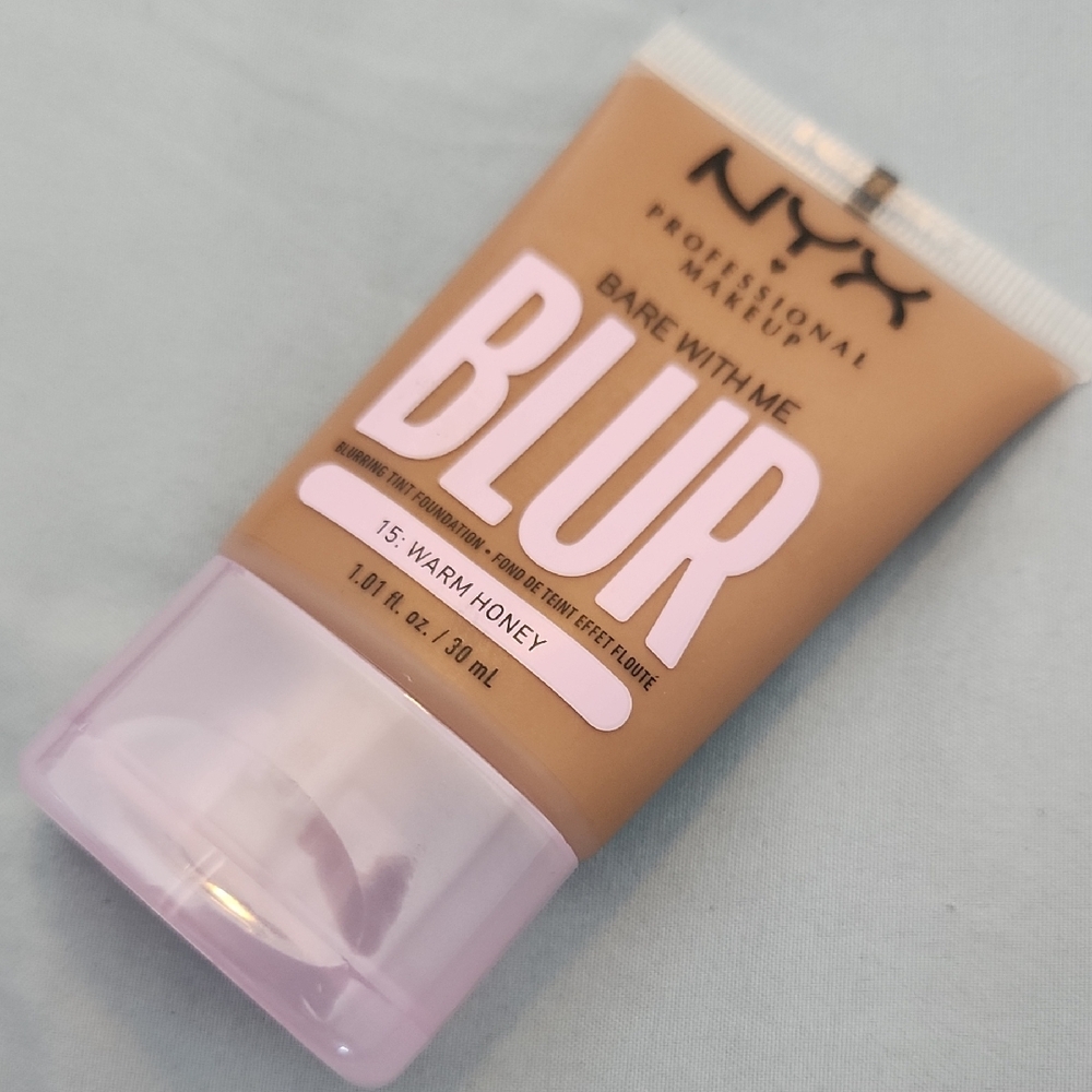 NYX Bare With Me Blur Primer - Warm Honey, Pink Accents